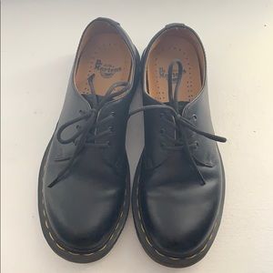 Dr Martens 1461 low black boot